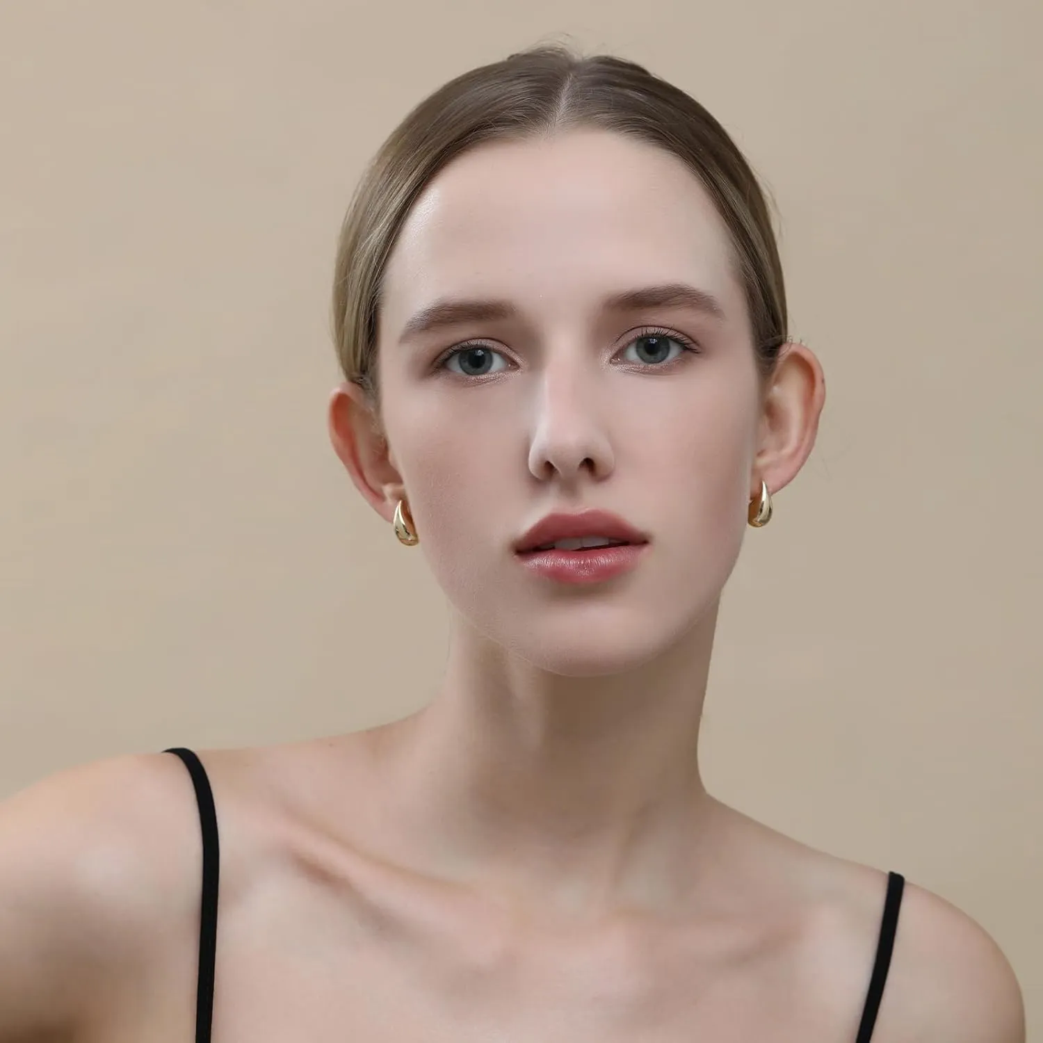 Apsvo Chunky Gold Hoop Earrings for Women, Dupes Earrings Lightweight Waterdrop Hollow Open Hoops, Hypoallergenic Gold Plated Earrings Fashion Jewelry