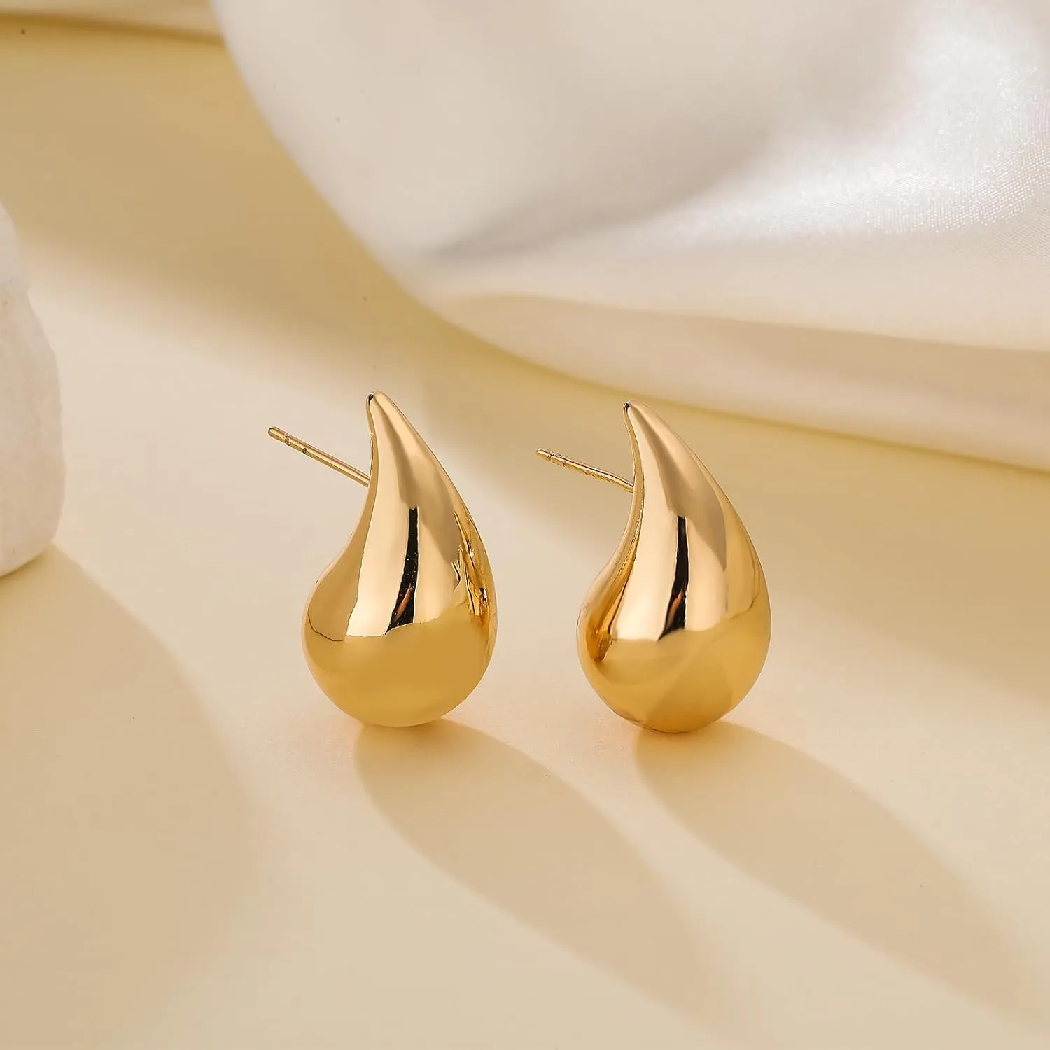 Apsvo Chunky Gold Hoop Earrings for Women, Dupes Earrings Lightweight Waterdrop Hollow Open Hoops, Hypoallergenic Gold Plated Earrings Fashion Jewelry