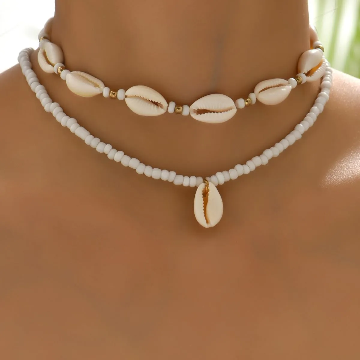 Bethynas Layered Seashell Pendant Choker Necklace Boho Conch Rainbow Bead Surfer Neck Chain Summer Beach Hawaiian Cowrie Rope Neck Jewelry for Women