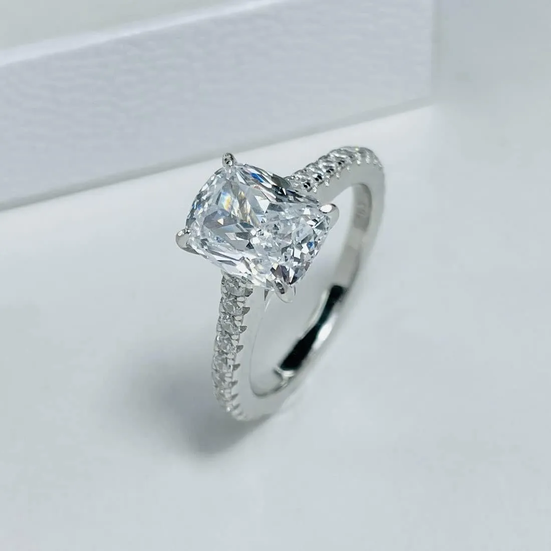 Bo.Dream Cushion/Princess/Emerald Cut Cubic Zirconia Engagement Rings for Women Platinum Plated Sterling Silver