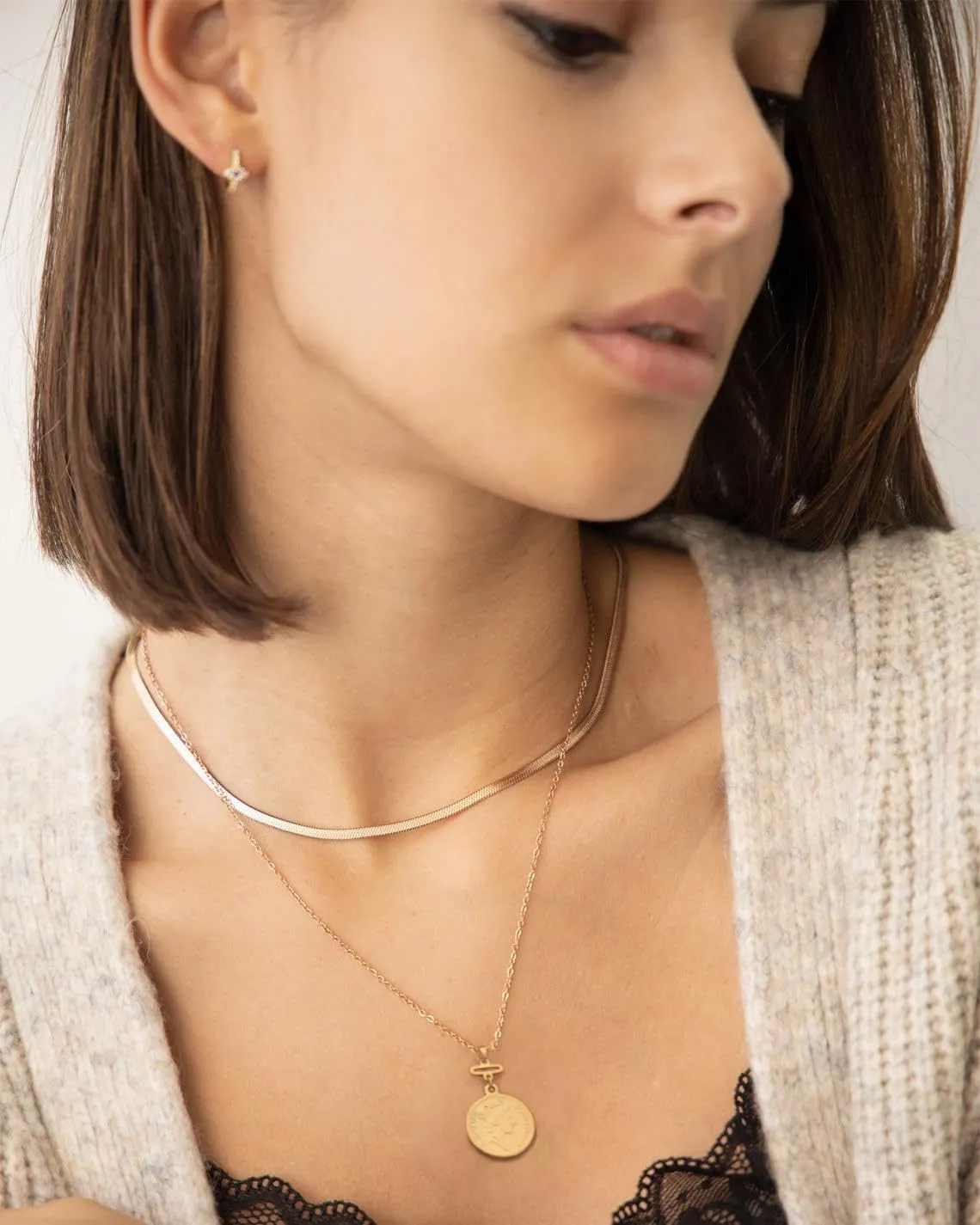 CANEVINKA Dainty Cross Medallion/Heart Pendant Chain Necklace 18K Gold Plated Oval Choker Fashion OT Toggle Jewelry Handmade for Women Simple Gold Charm Necklace