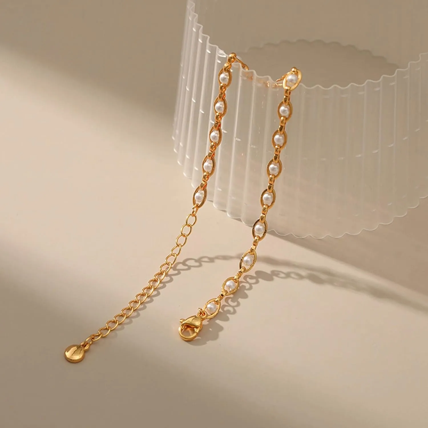 Dainty Gold Ankle Bracelets for Women, 18K Gold Plated Layered Pearl Anklet Waterproof Cubic Zirconia Shell Chain Anklets Boho Summer Beach Jewelry Gifts