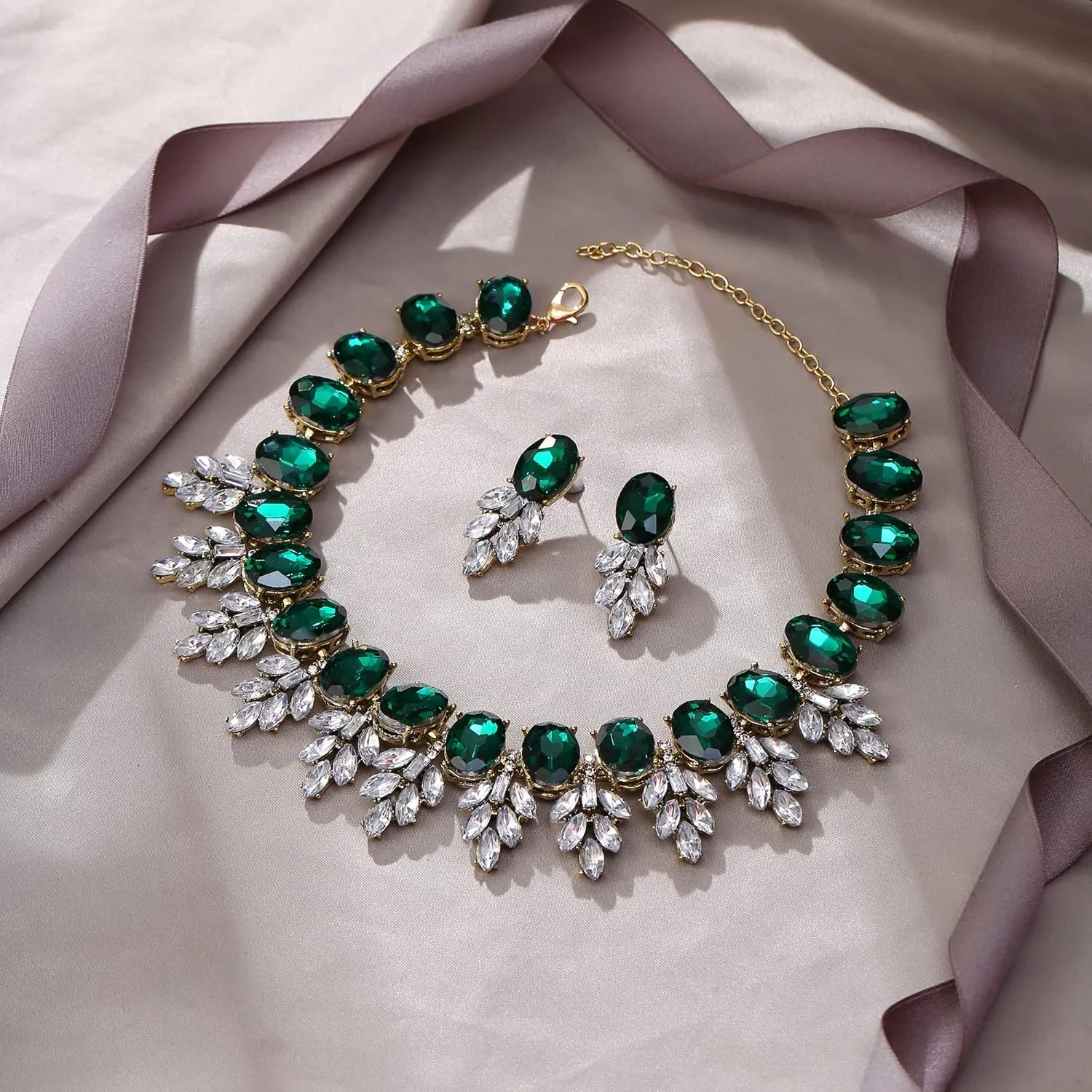 EVER FAITH Costume Crystal Marquise Statement Jewelry Set, Vintage Oval Rhinestone Choker Pendant Necklace Earrings Set for Women