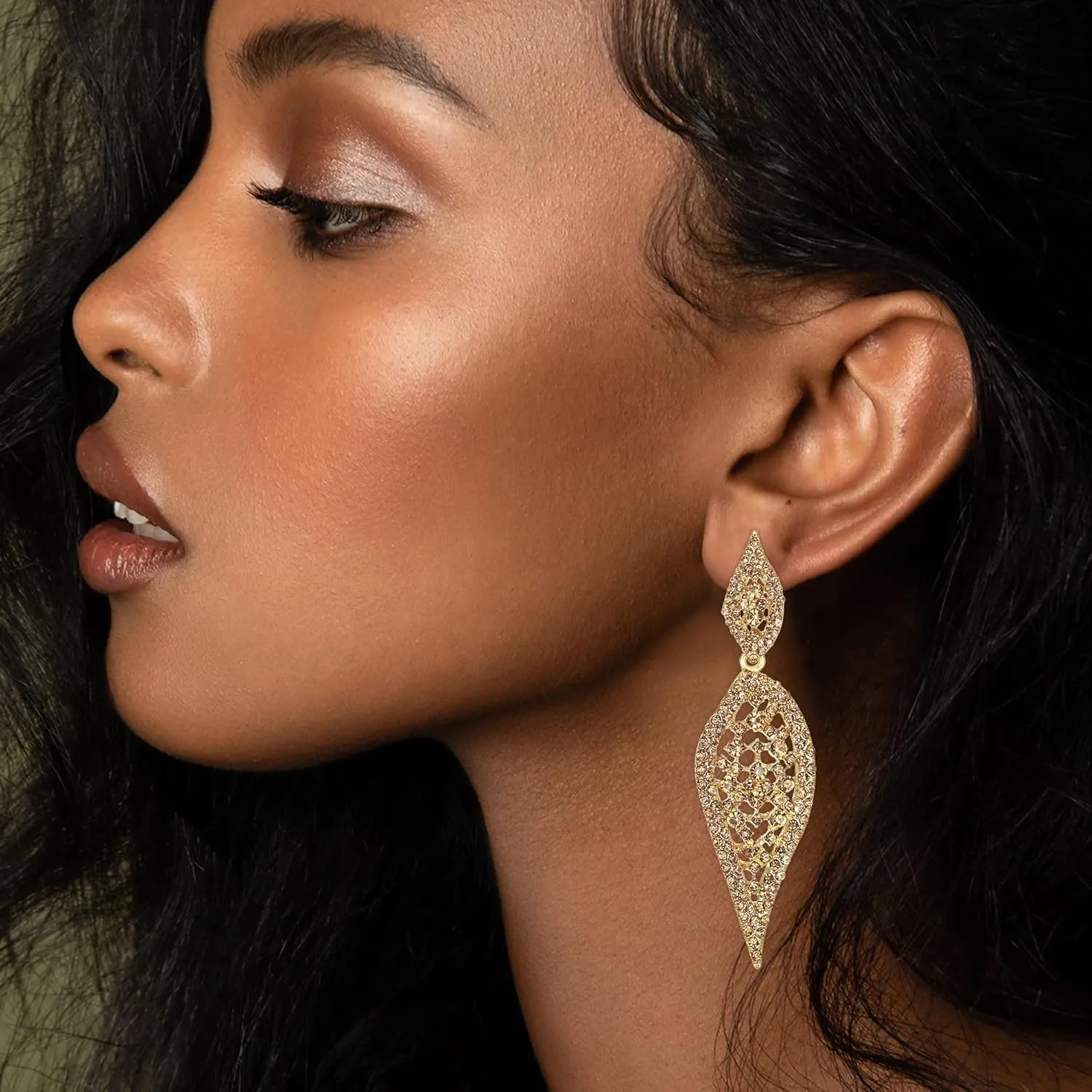 EVER FAITH Costume Party Jewelry 2 Leaf Round Crystal Hollow-out Pierced Chandelier Dangle Earrings for Women