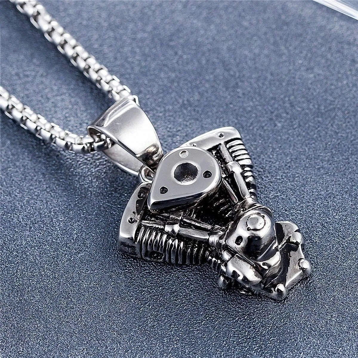 Hafrita Engine Motorcycle Chain Biker Punk Gothic Necklace Men Vintage Stainless Steel Chain Pendant Necklaces