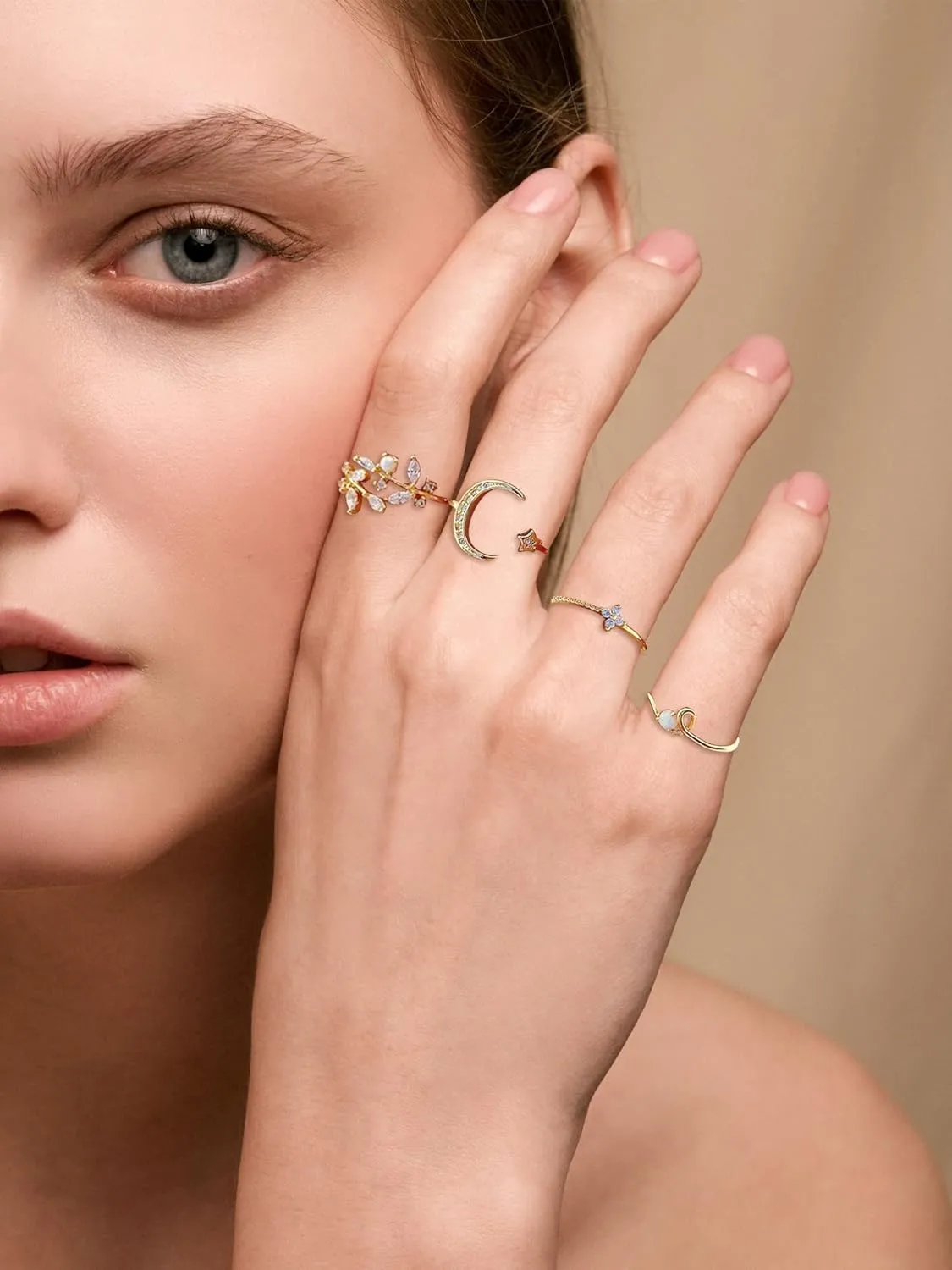 HUASAI Gold Stackable Rings for Women Trendy Cute Rings Stuff Boho Moon Star Butterfly Knuckle Ring Set Dainty Gold Rings Pack Jewelry Gifts