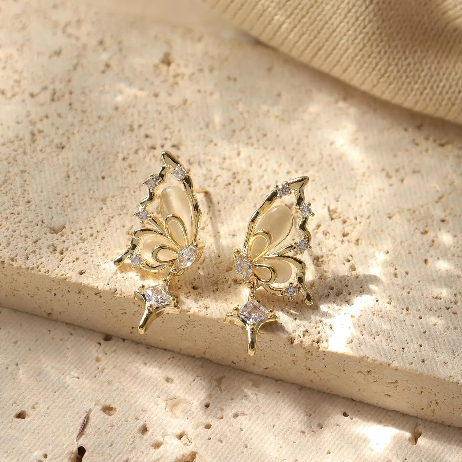 JeanBeau Pearl Flower Leaf Stud Earrings for Women Statement Cluster CZ Pearls Earing Gold Plated Sterling Silver Wedding Prom Birthday Fashion Jewelry Gift