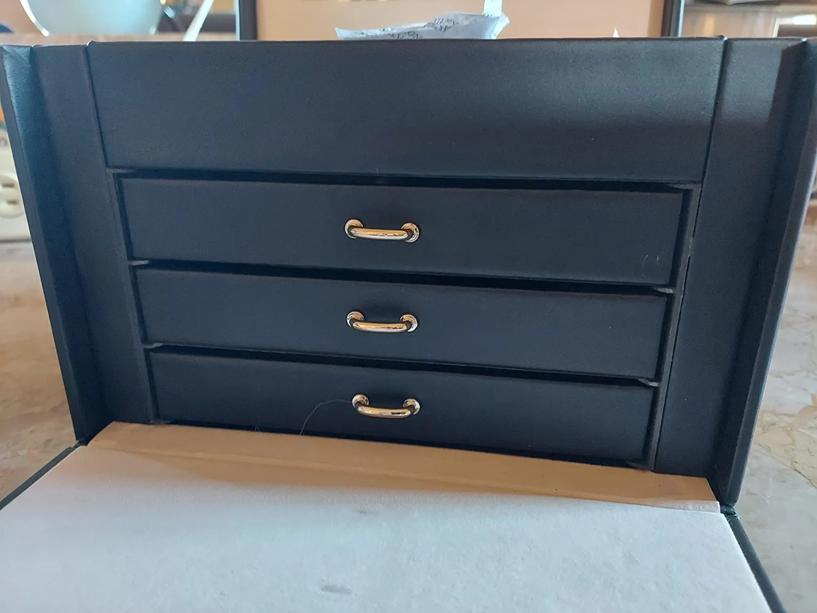 Jewelry Box, Jewelry Organizer 4 Levels, Lockable Jewelry Storage Case with Trays, Velvet Lining