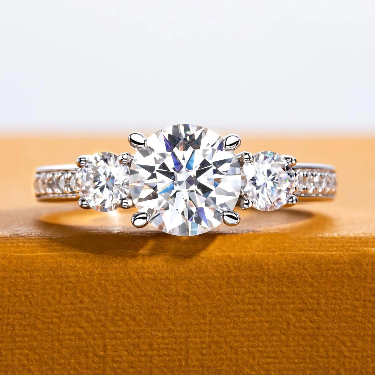Moissanite Engagement Rings 1.4-2.2cttw D Color VVS1 Clarity Round Brilliant Cut 925 Sterling Silver 3 Stones Anniversary Promise Wedding Rings for Women with Certificate