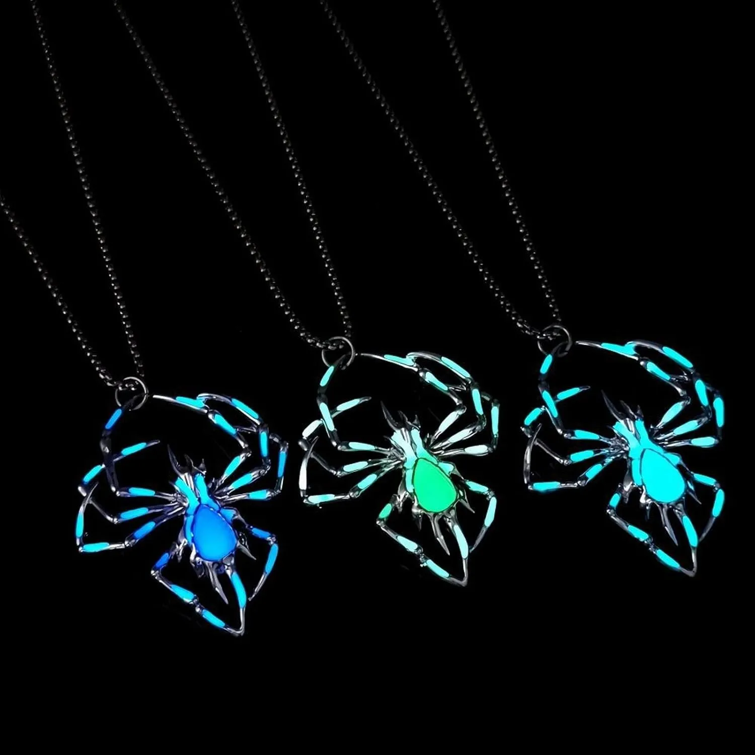 Pearl and Beaded Necklace Halloween Glow in The Dark Pendant for Men Stylish Hip Hop Alloy Glowing Necklace