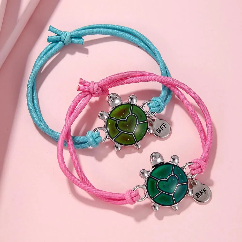 Pingyongchang Cute Cartoon Animal Color Changing Bracelet for Women Dinosaur Frog Dragon Turtle Temperature Sensing Mood Bracelet with Card Friendship Jewelry Birthday Gift