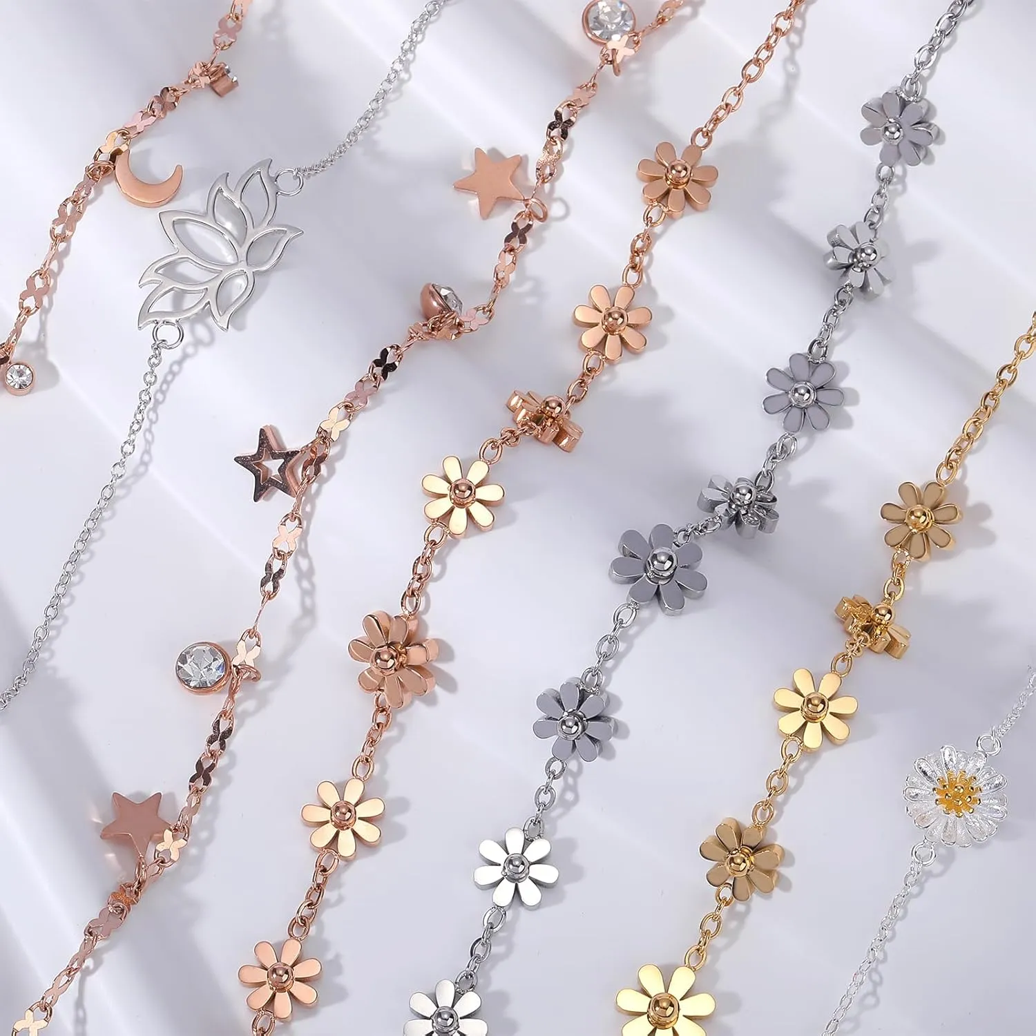 Rose Gold/Gold/Gunmetal/Stainless Steel Color Daisy Ankle Bracelets for Women Cute Flower Anklet Adjustable Anklet Jewelry Gifts for Women