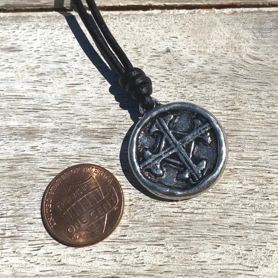 Serenity Prayer Men Necklace - Medallion Rustic, Coin, Silver Cross Charm, Women Gold Pendant, Mens Gifts, God Faith, Religious Jewelry, Catholic Accessories (Silver, Black Leather)