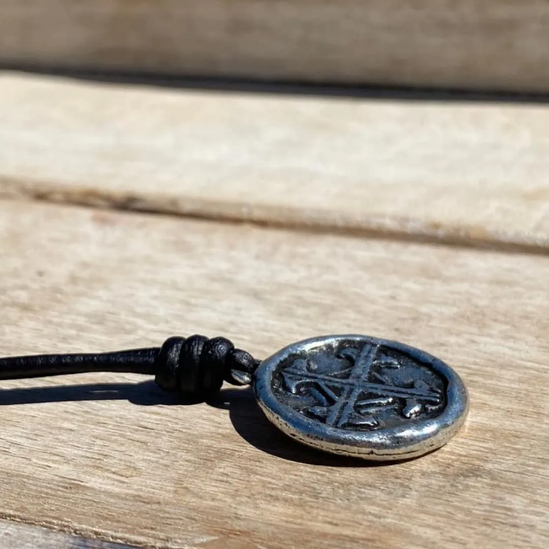 Serenity Prayer Men Necklace - Medallion Rustic, Coin, Silver Cross Charm, Women Gold Pendant, Mens Gifts, God Faith, Religious Jewelry, Catholic Accessories (Silver, Black Leather)