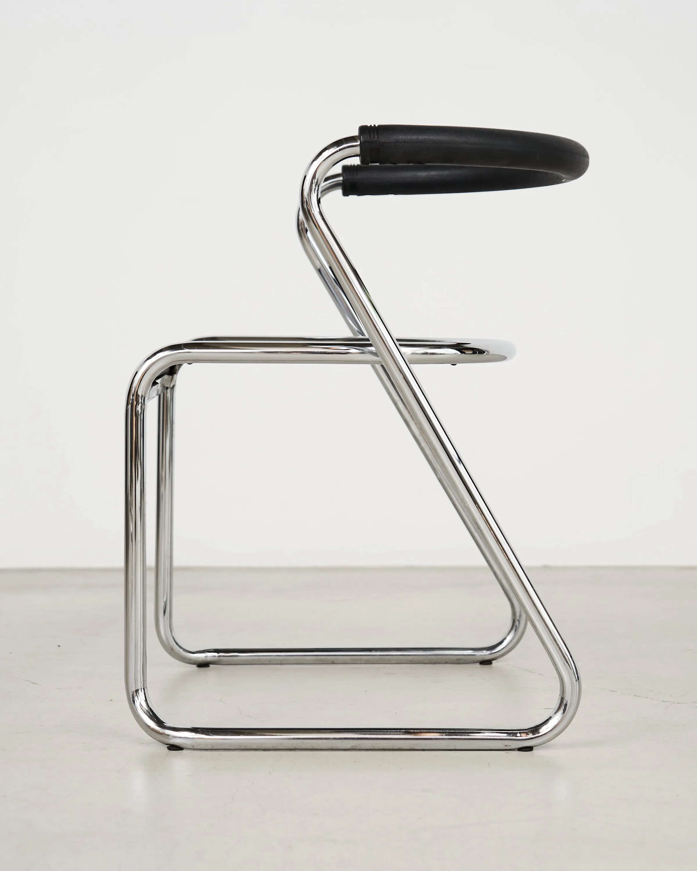 Stackable Chair by Airon