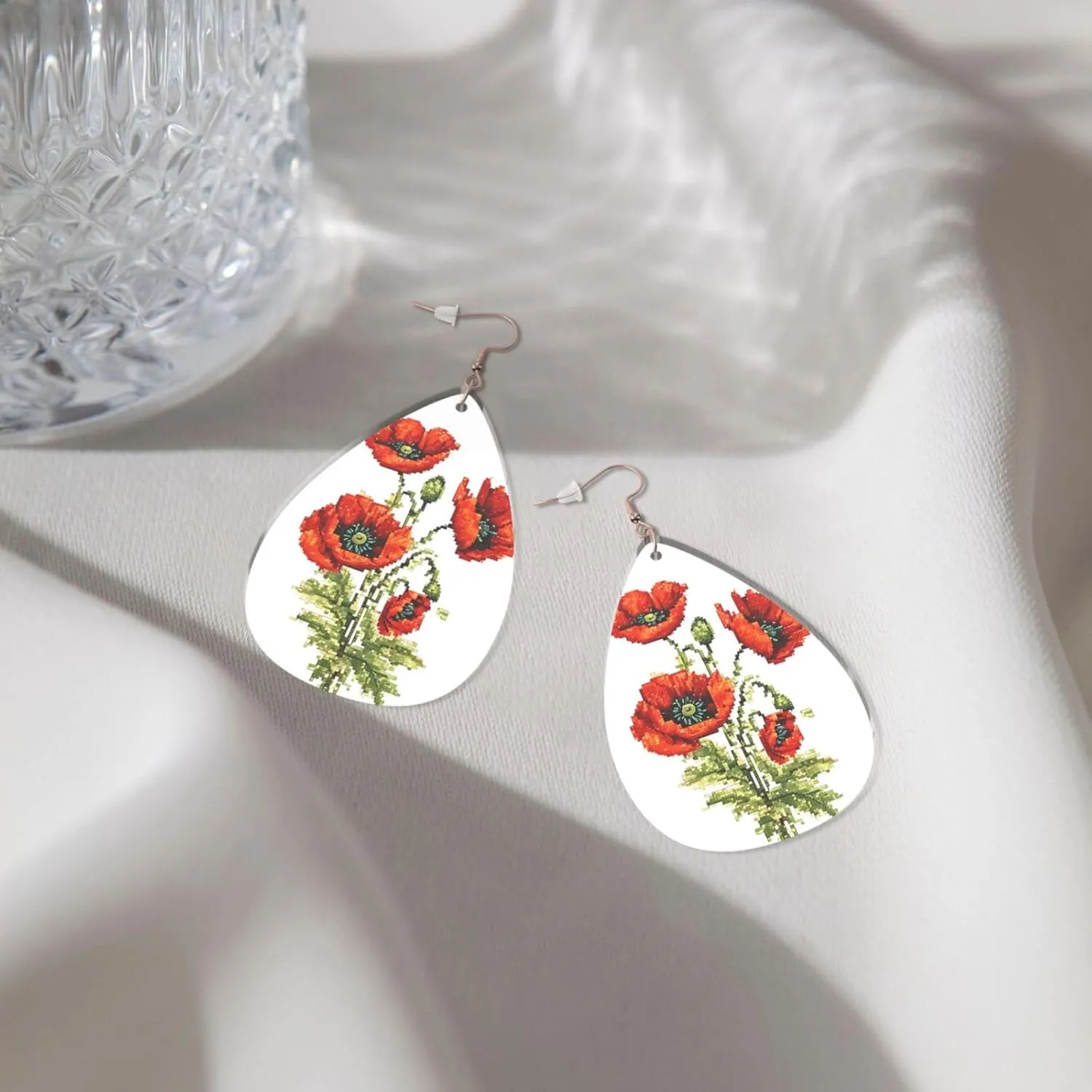 Stylish Drop-Shaped Acrylic Earrings Lightweight Printed Teardrop Dangle Earrings for Women (Beautiful Poppy Flower Ink)