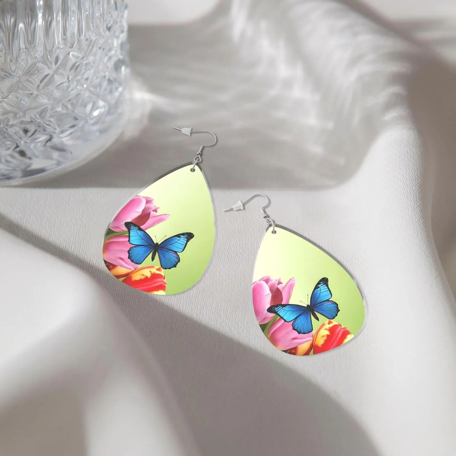 Stylish Drop-Shaped Acrylic Earrings Lightweight Printed Teardrop Dangle Earrings for Women (Blue Butterfly and Flowers)