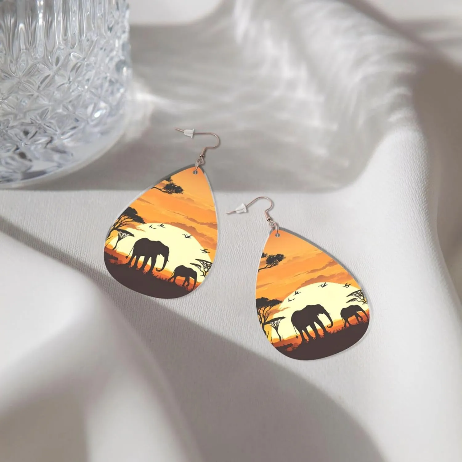Stylish Drop-Shaped Acrylic Earrings Lightweight Printed Teardrop Dangle Earrings for Women (Elephant and Giraffe)