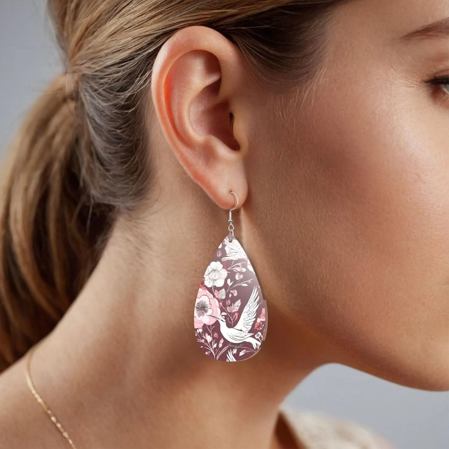 Stylish Drop-Shaped Acrylic Earrings Lightweight Printed Teardrop Dangle Earrings for Women (Floral Herbs Botanical Engraving)