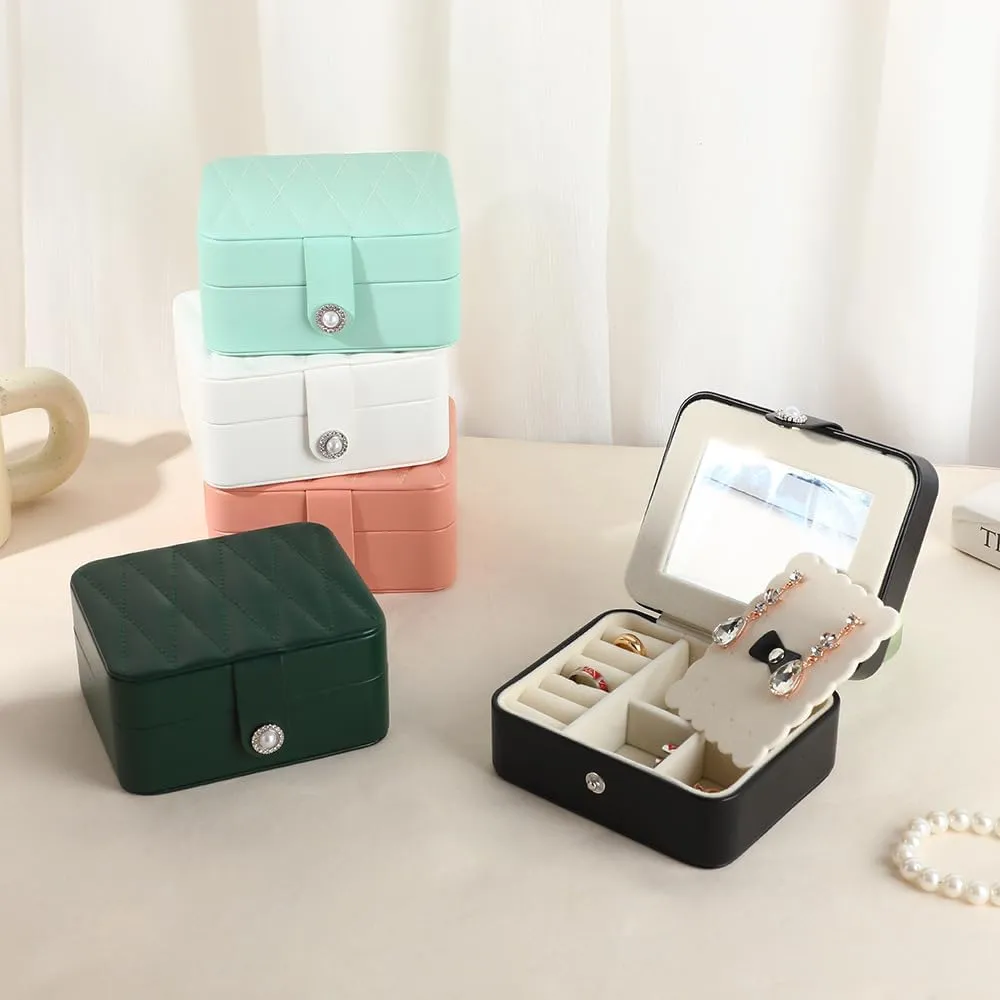 Travel Jewelry Case Small Jewelry Box Jewelry Organizer Storage Case Portable PU Leather Mini Jewelry Travel Case for Girls Womens Earring, Necklace, Rings,Bracelets (Black)